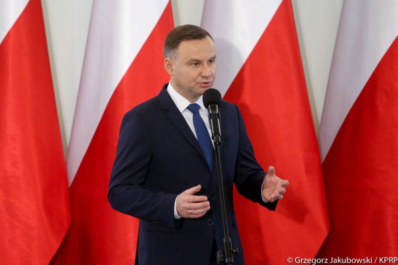 Andrzej Duda od piątku na szczycie prezydentów V4 na Węgrzech - GospodarkaMorska.pl