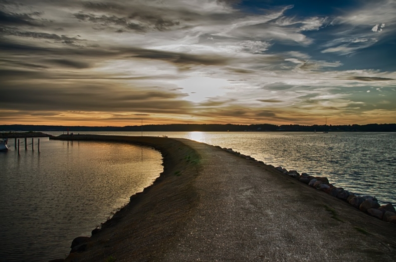 Branżowe spotkania konsultacyjne dotyczące PZPOM - GospodarkaMorska.pl