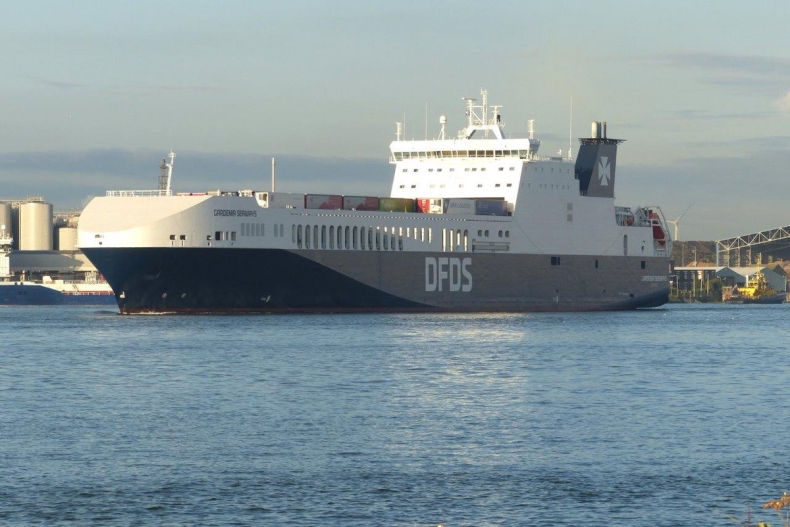 Kolejny nowy prom w barwach DFDS już na trasie - GospodarkaMorska.pl