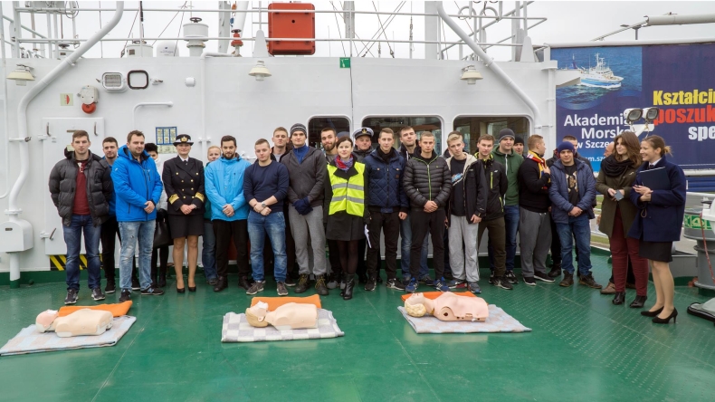Akademia Morska w Szczecinie znów spróbuje pobić rekord Guinessa - GospodarkaMorska.pl