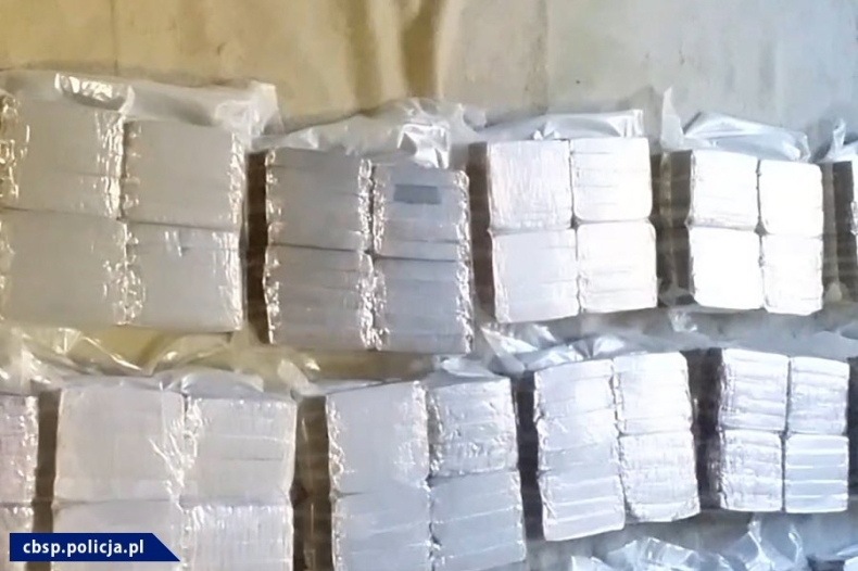 CBŚP zapobiegło przemytowi i zabezpieczyło narkotyki warte 7 mln zł - GospodarkaMorska.pl