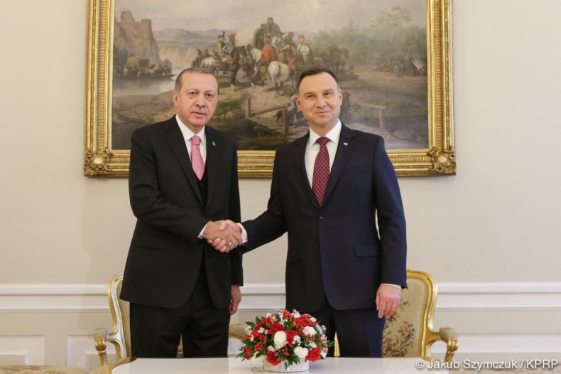 Prezydent: Rozmowy z prezydentem Turcji o współpracy gospodarczej i wojskowej - GospodarkaMorska.pl