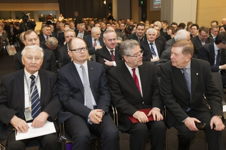 Nie żyje prof. Bolesław Mazurkiewicz, ekspert morskiego budownictwa wodnego, rektor PG - GospodarkaMorska.pl