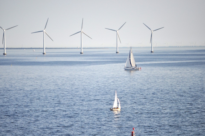 Budowa morskich farm wiatrowych w Polsce to nie tylko czysta energia, ale także korzyści dla gospodarki (foto, wideo) - GospodarkaMorska.pl