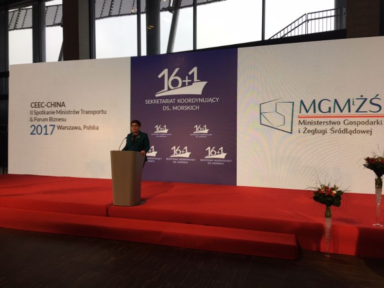 Szydło: Transport jedną z najbardziej perspektywicznych dziedzin współpracy między Polską i Chinami - GospodarkaMorska.pl
