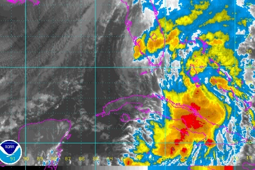 Tropikalny sztorm Phillipe zbliża się do Florydy - GospodarkaMorska.pl