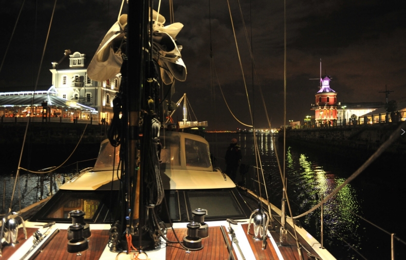 „Katharsis II” dotarł na miejsce startu - GospodarkaMorska.pl