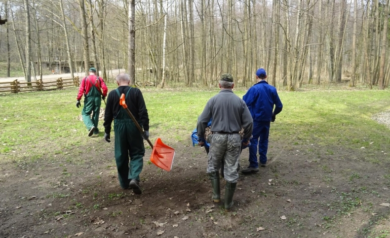 Jaki: wzrasta liczba pracujących więźniów - GospodarkaMorska.pl