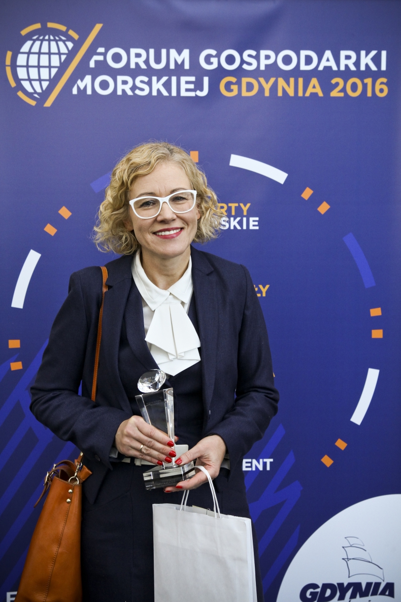 Ewa Kruchelska ze stoczni CRIST nominowana do tytułu w plebiscycie Kobiety Biznesu Roku 2017 - GospodarkaMorska.pl