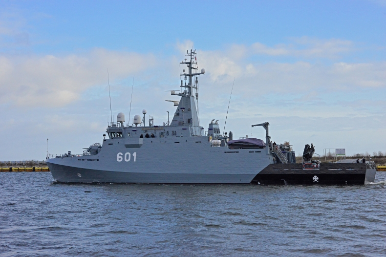Niszczyciel min Kormoran II gotowy do służby - GospodarkaMorska.pl