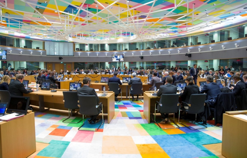 Szymański przed grudniowym szczytem UE powtarza stanowisko ws. migracji - GospodarkaMorska.pl