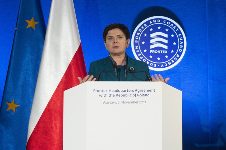 Premier: Rola agencji Frontex nie do przecenienia - GospodarkaMorska.pl