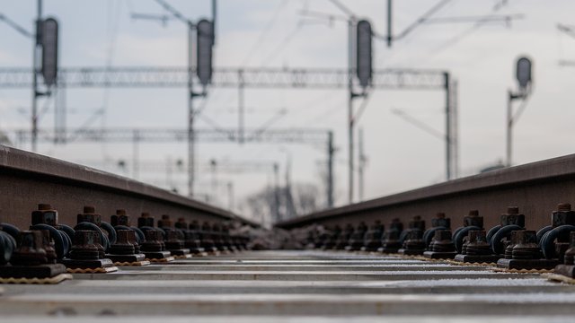 Adamczyk: rekompensaty dla przewoźników w związku z remontami na kolei - GospodarkaMorska.pl
