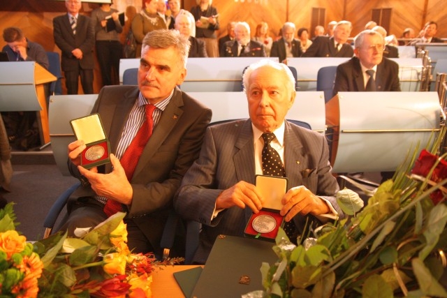 Nie żyje Ryszard Karger, wieloletni dyrektor PŻM - GospodarkaMorska.pl