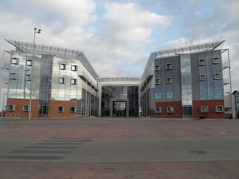 Gowin: 357 mln zł na podniesienie jakości kształcenia - GospodarkaMorska.pl