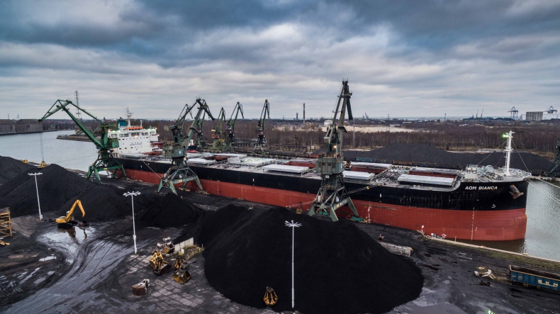 Do PGE zawinął pierwszy w historii tej spółki Panamax. Na pokładzie kanadyjski węgiel (foto, wideo) - GospodarkaMorska.pl