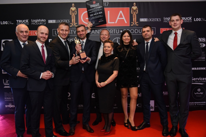 DSV z Brązowym Godłem i wyróżnieniem - GospodarkaMorska.pl