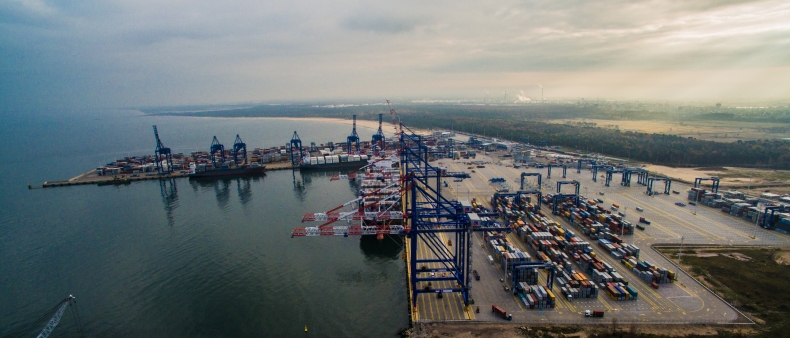 Port Gdańsk wśród 100 najlepszych portów kontenerowych świata - GospodarkaMorska.pl
