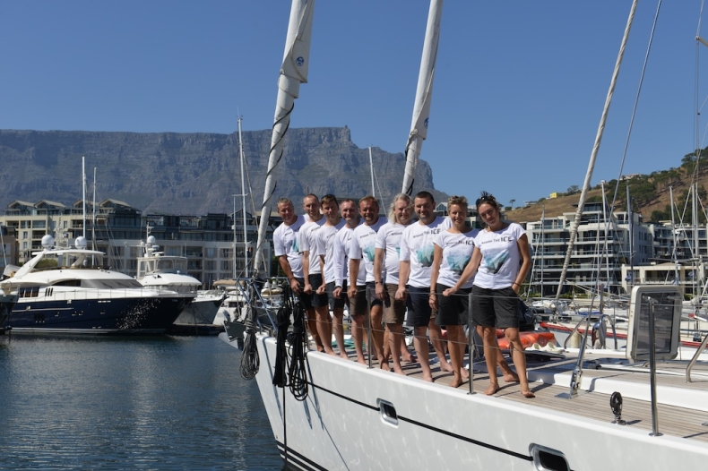 Polscy żeglarze chcą jako pierwsi opłynąć Antarktydę przy jej brzegach - GospodarkaMorska.pl