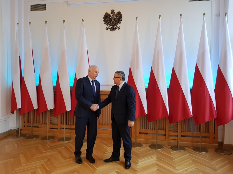 Spotkanie ministra Adamczyka z białoruskim ministrem ds. transportu ws. rozwoju dwustronnej współpracy - GospodarkaMorska.pl