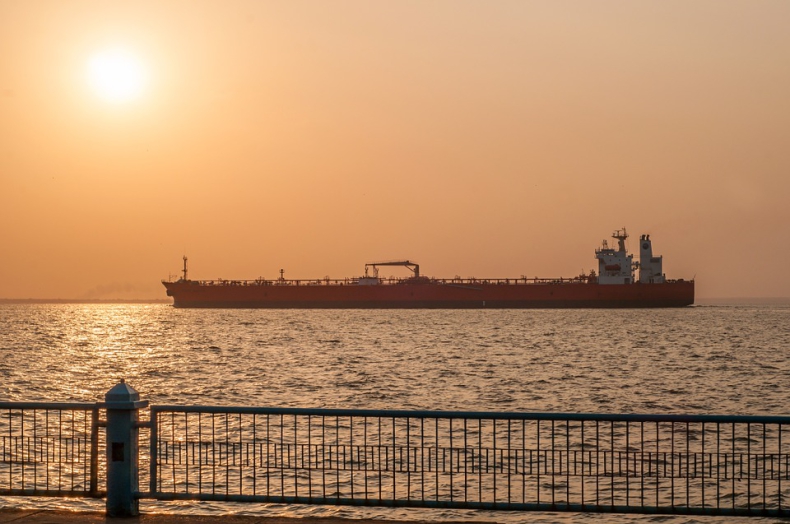 Korea Południowa zajęła statek podejrzany o dostawy produktów naftowych dla Korei Północnej - GospodarkaMorska.pl