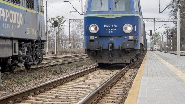 PKP PLK ogłosiły przetargi o wartości ponad 2 mld zł na modernizację „Węglówki” - GospodarkaMorska.pl