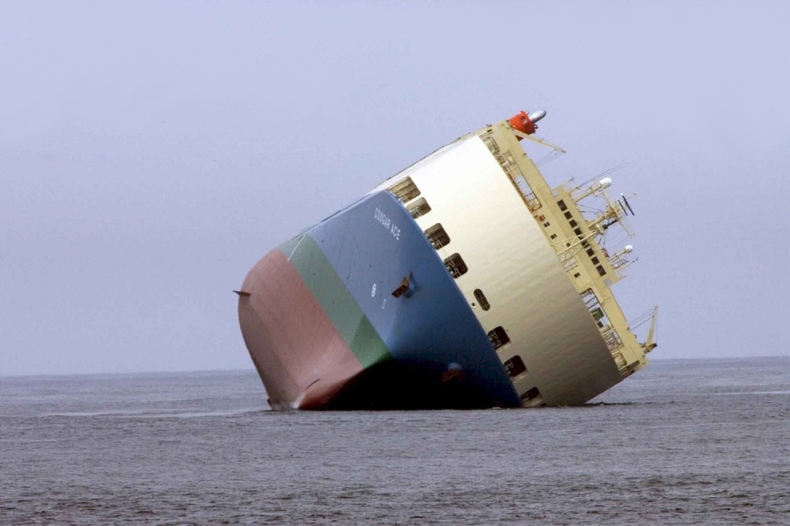 Chiński statek handlowy zderzył się na morzu z drugą jednostką i zatonął - GospodarkaMorska.pl