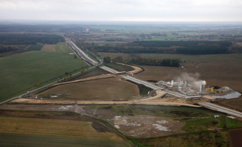 KE: 232 mln euro trafi na budowę drogi S6 - GospodarkaMorska.pl