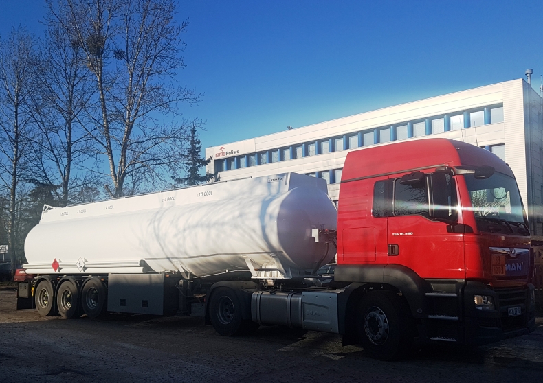 Nowe autocysterny w spółce Orlen Paliwa - GospodarkaMorska.pl