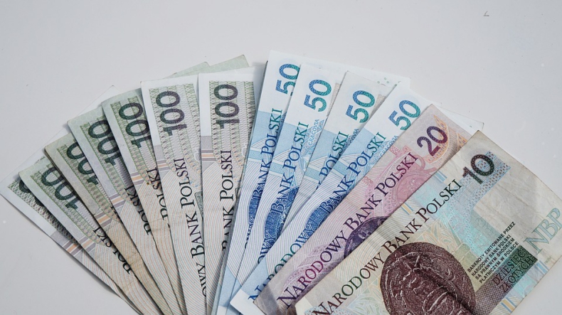 Eurozłoty może przebić poziom 4,19; wzrosty rentowności SPW ograniczone - GospodarkaMorska.pl