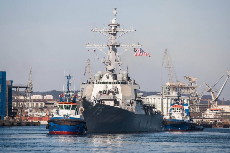 Amerykański niszczyciel opuszcza Morze Czarne - GospodarkaMorska.pl