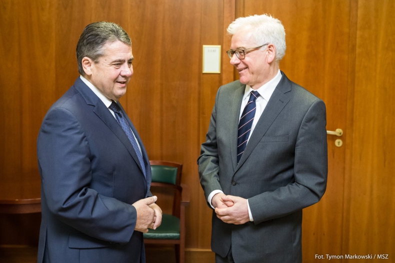 Rozpoczęły się rozmowy szefów MSZ Polski i Niemiec w Berlinie - GospodarkaMorska.pl