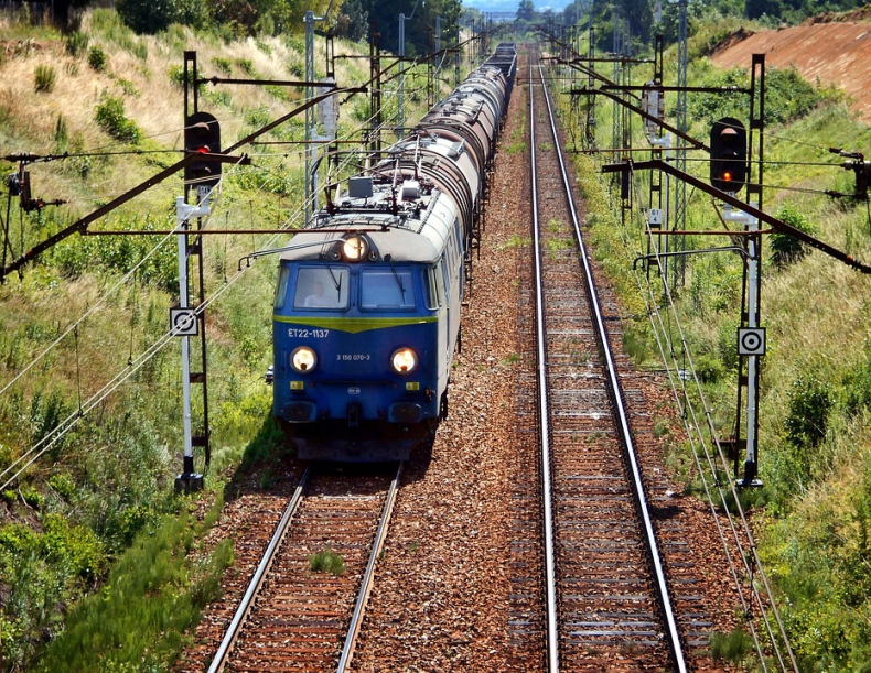 Inwestycje kolejowe realizowane w ramach RPO - GospodarkaMorska.pl