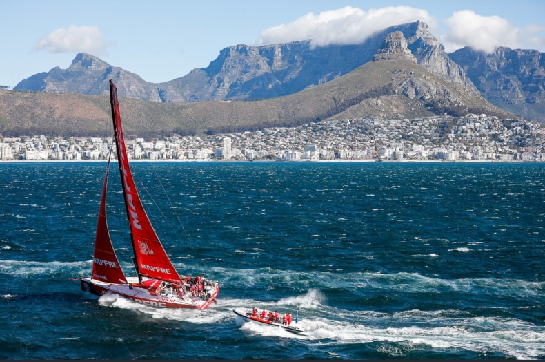 Śmiertelny wypadek na trasie regat Volvo Ocean Race - GospodarkaMorska.pl