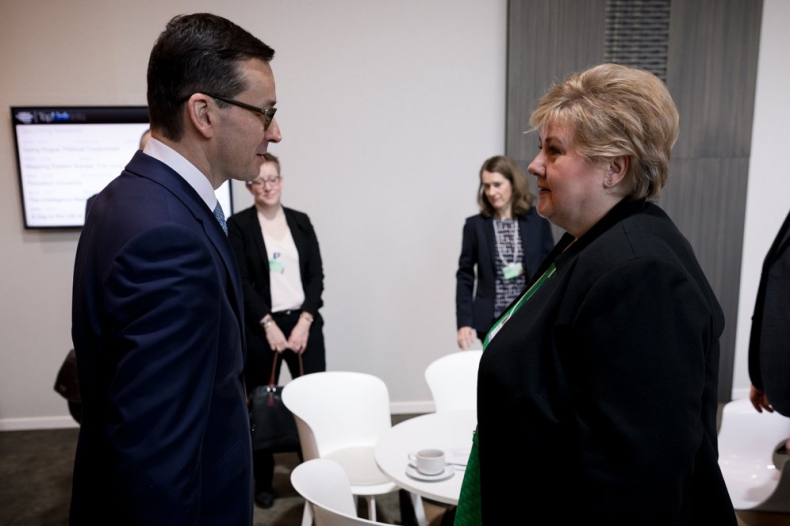 KPRM: Premier Morawiecki spotkał się z premierami Norwegii i Danii - GospodarkaMorska.pl