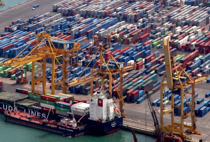 Port Barcelona z rekordowymi przeładunkami - GospodarkaMorska.pl