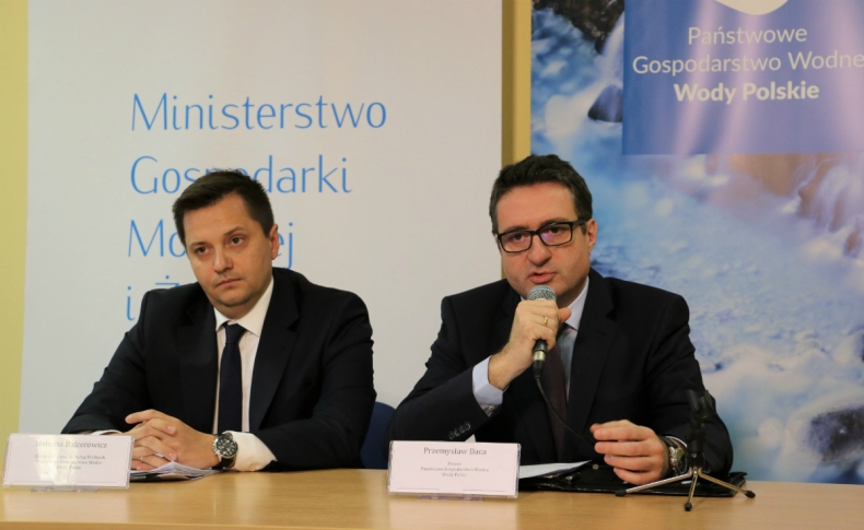 Prezes Wód Polskich podsumował pierwszy miesiąc działania nowego gospodarza polskich wód - GospodarkaMorska.pl