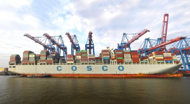 Więcej megakontenerowców zawija do Hamburga - GospodarkaMorska.pl