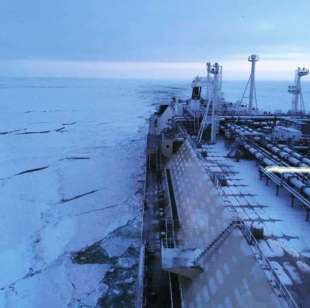 Zobacz niesamowity timelapse z rejsu tankowca Szlakiem Arktycznym (wideo, foto) - GospodarkaMorska.pl