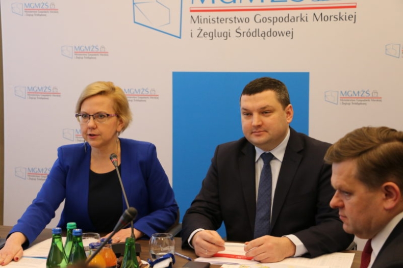 Drugie posiedzenie Komitetu Programowego Rejsu Niepodległości - GospodarkaMorska.pl