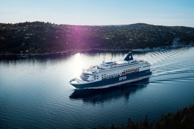 Restauracje na statkach DFDS wznoszą się na światowy poziom - GospodarkaMorska.pl