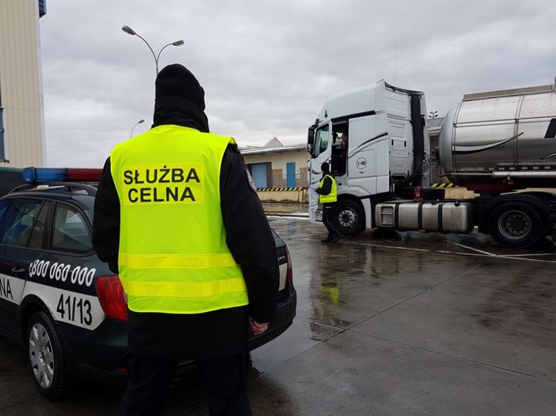 Sejmowa komisja przyjęła dezyderat ws. uprawnień emerytalnych b. celników - GospodarkaMorska.pl