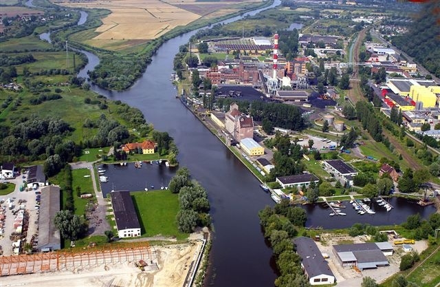 Poszerzenie zakresu i jakości usług przeładunkowych w elbląskim porcie - GospodarkaMorska.pl