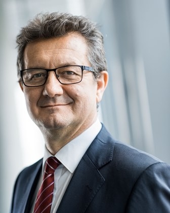 Zmiany w zarządzie Unipetrolu - nowym prezesem Krzysztof Zdziarski - GospodarkaMorska.pl