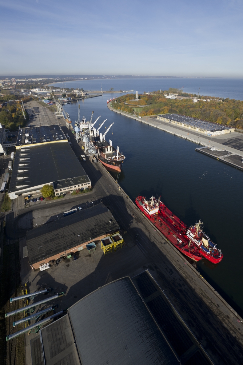 Port Gdańsk modernizuje kolejne nabrzeża - GospodarkaMorska.pl