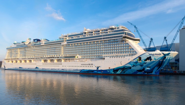 Najnowszy wycieczkowiec Norwegian Cruise Line opuścił stocznię Meyer Werft (wideo) - GospodarkaMorska.pl