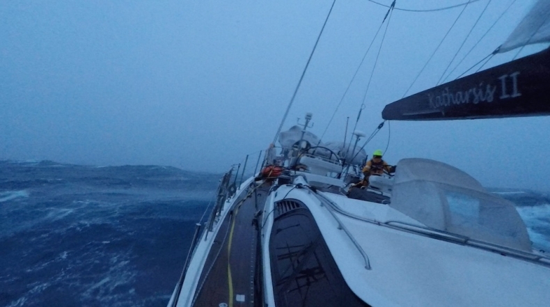 Katharsis II: Sztorm na Morzu Kosmonautów - GospodarkaMorska.pl