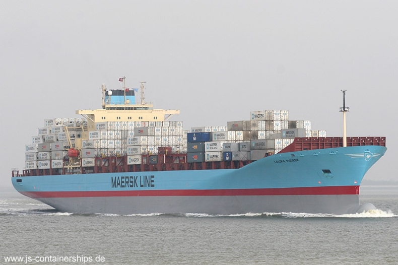 Kolizja kontenerowców MSC i Maersk w peruwiańskim porcie (wideo) - GospodarkaMorska.pl