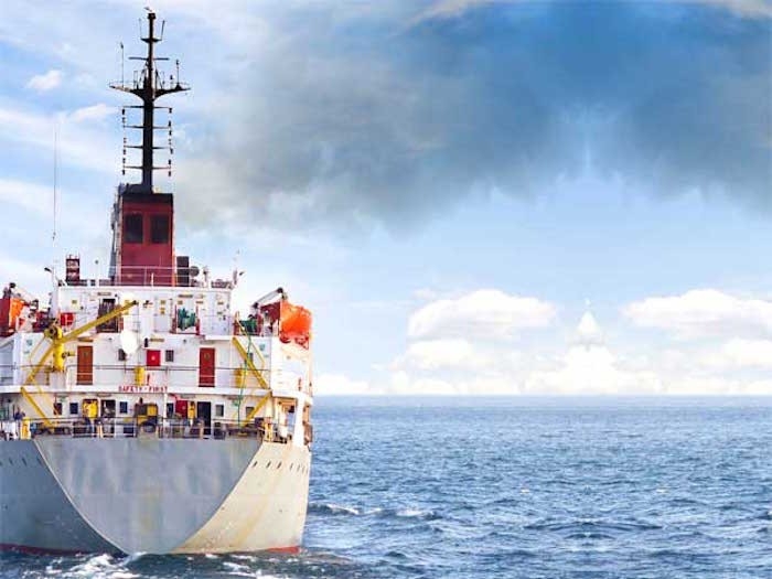 Światowa żegluga w walce o zmniejszenie emisji CO2 - GospodarkaMorska.pl