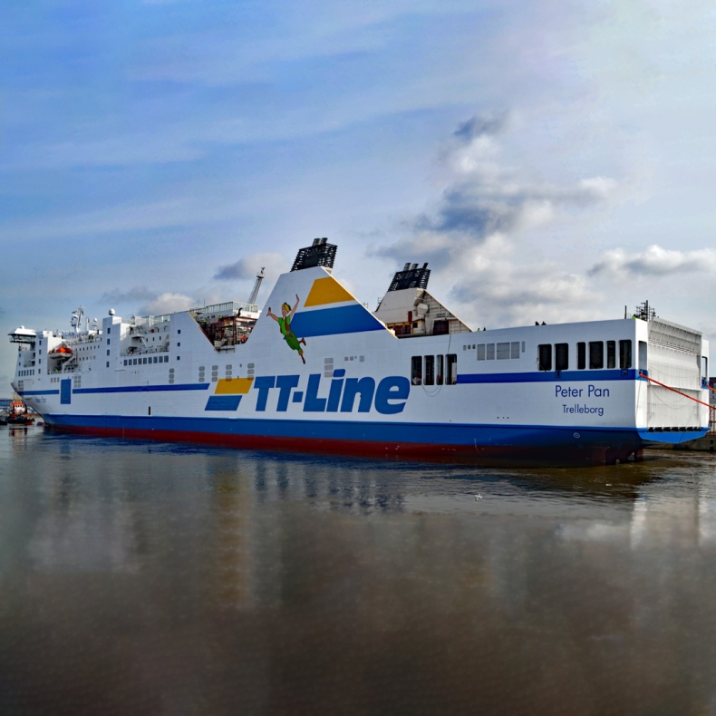 Peter Pan już po procesie wydłużenia. To była wielka operacja logistyczna - GospodarkaMorska.pl